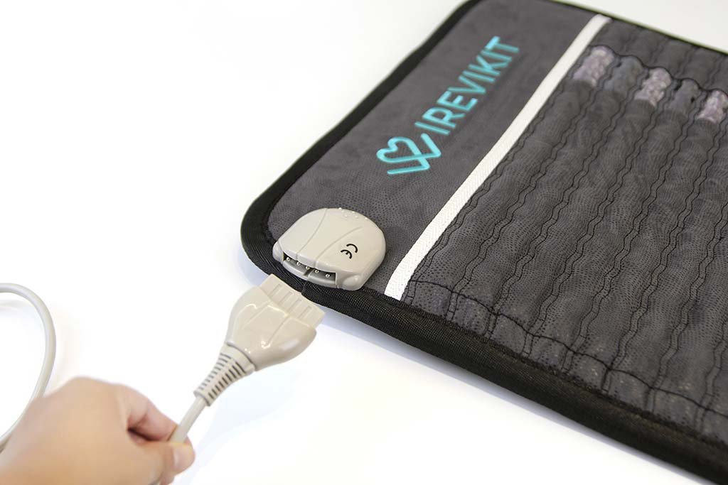 connect iReviKit Infrared Mat with the Controller