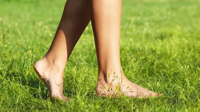 barefoot walking on grass grounding practice